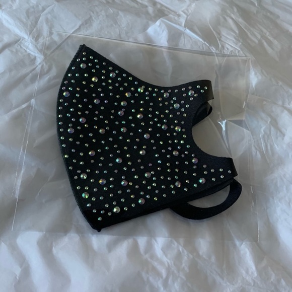 (2) Face Masks - Picture 3 of 3